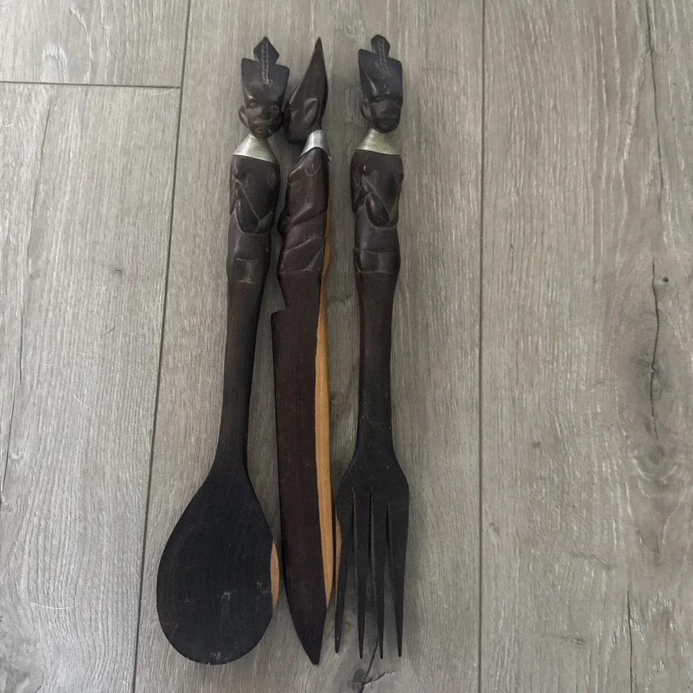 3 VINTAGE PRIMITIVE WOODEN CARVED KITCHEN UTENSILS 15